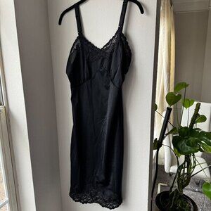 Vintage Black Lace Nighty